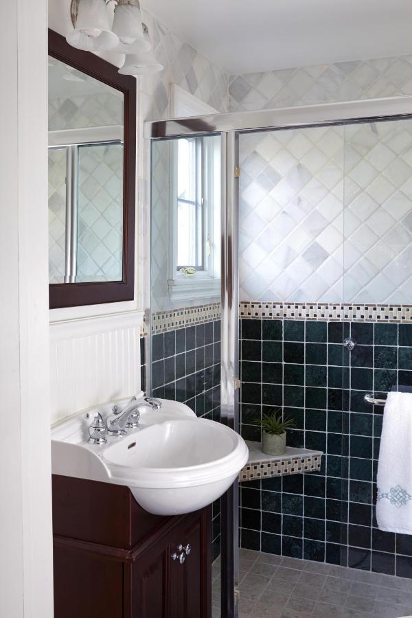  | The Stony Brookside Bed & Bike Inn