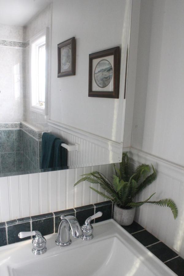  | The Stony Brookside Bed & Bike Inn