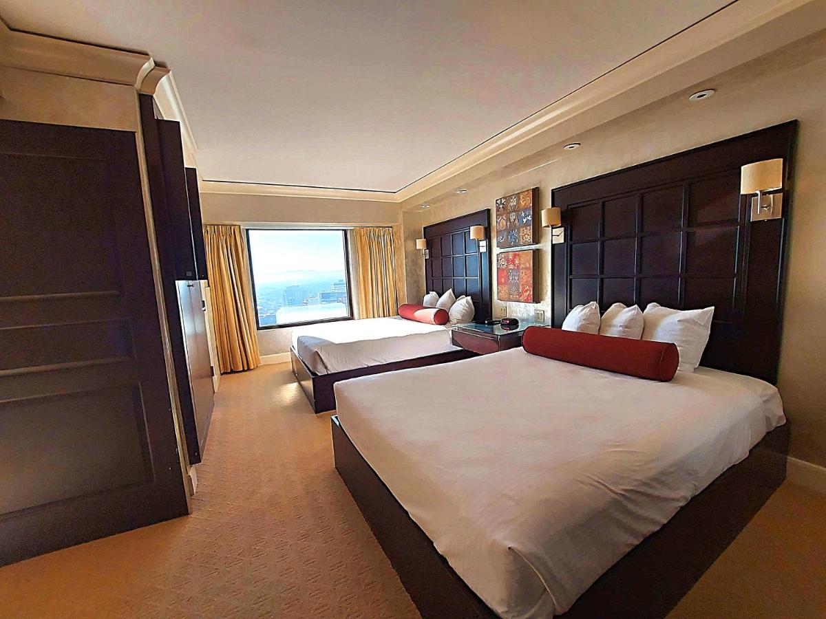Standard Double Suite at Reno Suites