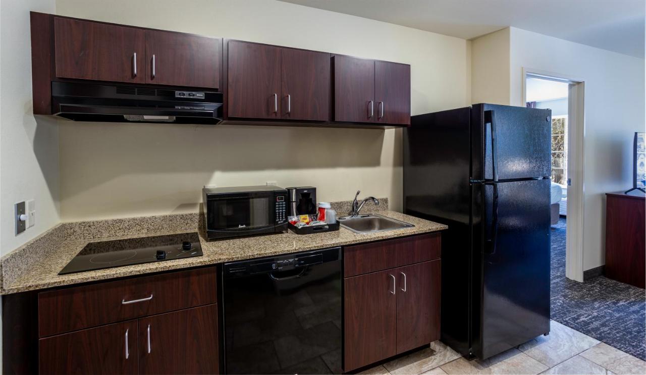 | Cobblestone Inn & Suites - Brookville