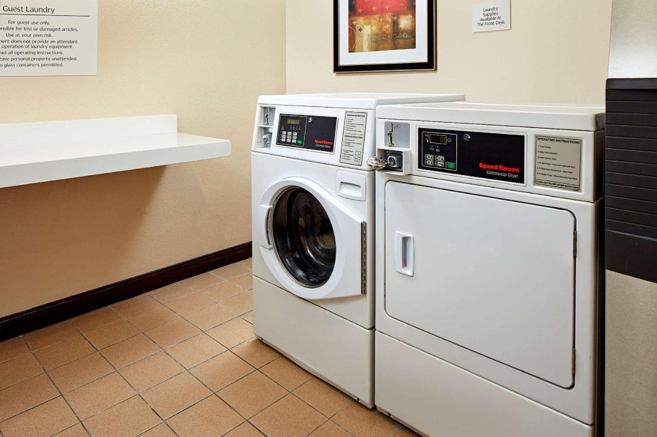 SureStay Hotel by Best Western San Diego Pacific Beach