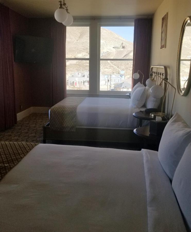 Queen Room with Two Queen Beds at Belvada Hotel