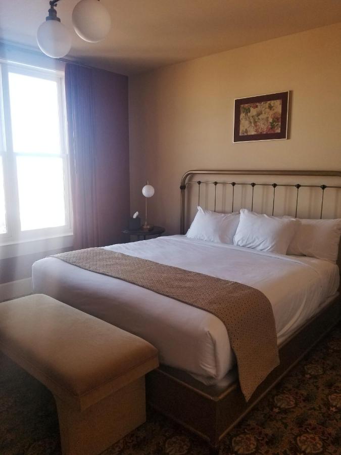 King Room at Belvada Hotel