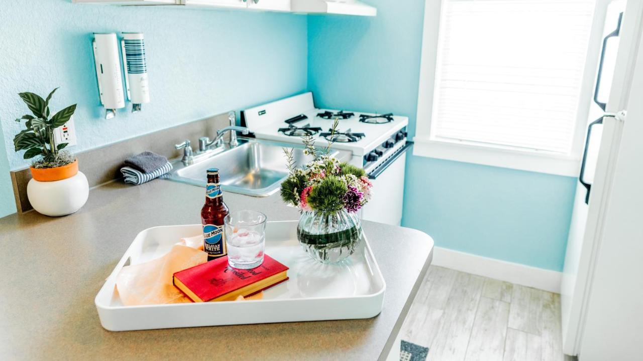 | Meranova Guest Inn