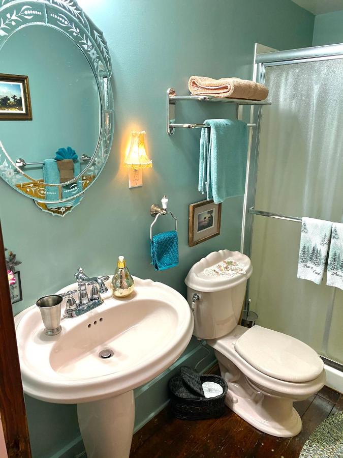 | The Bella Ella Bed and Breakfast