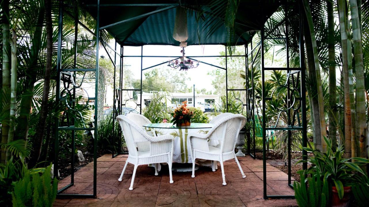 | Meranova Guest Inn