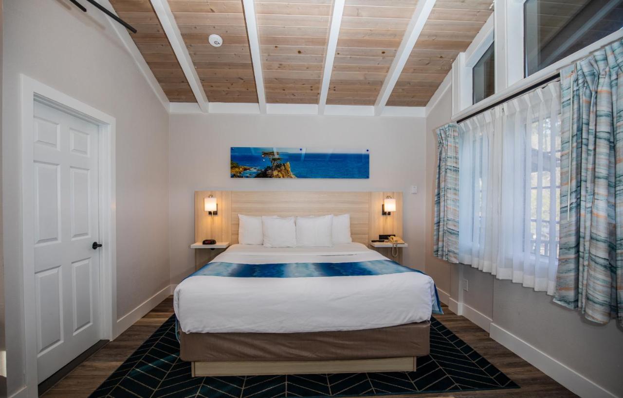 | Comfort Inn Carmel By the Sea