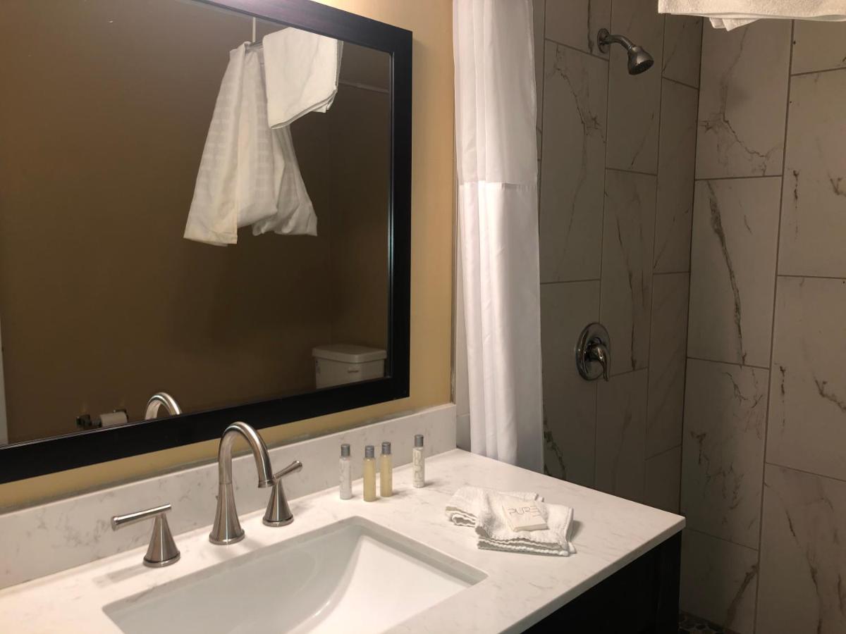 | Hotel Elevation