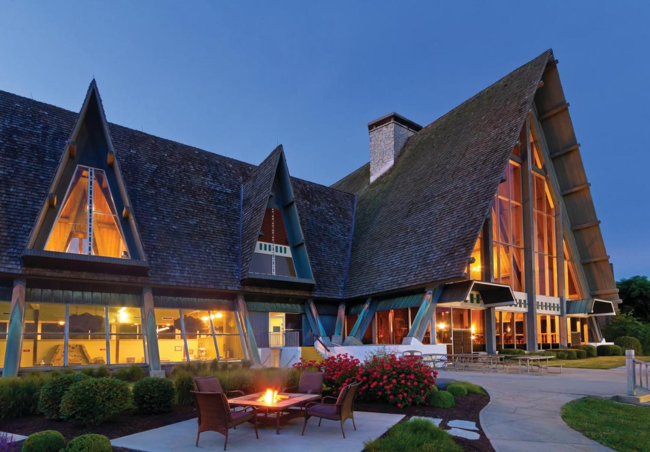 | Hueston Woods Lodge and Conference Center