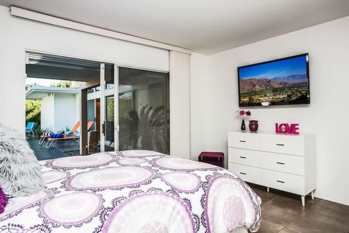  | Villa Collins Hideaway