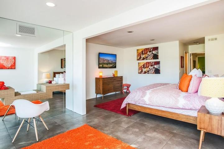 | Villa Collins Hideaway