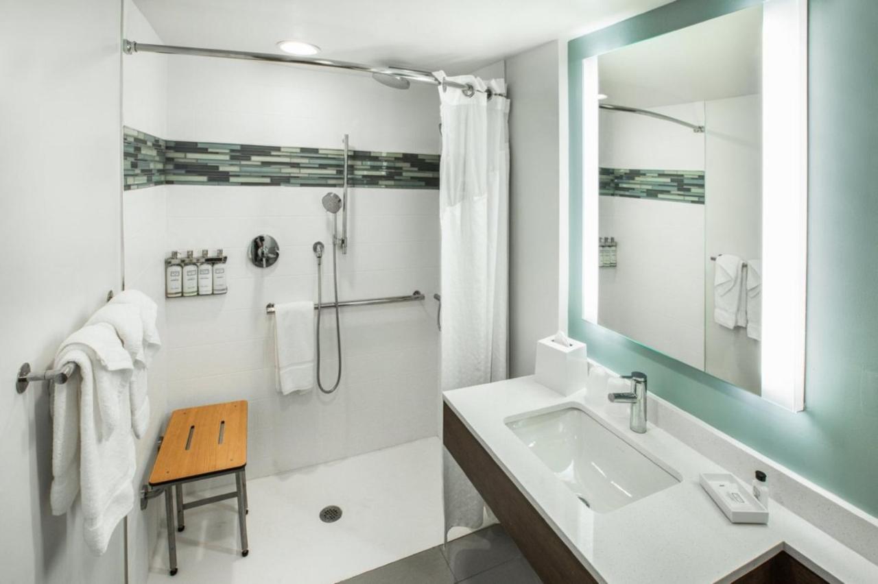 King Room - Mobility Accessible Roll In Shower - Non-Smoking at EVEN Hotel Chicago Tinley Park-Conv Ctr by IHG