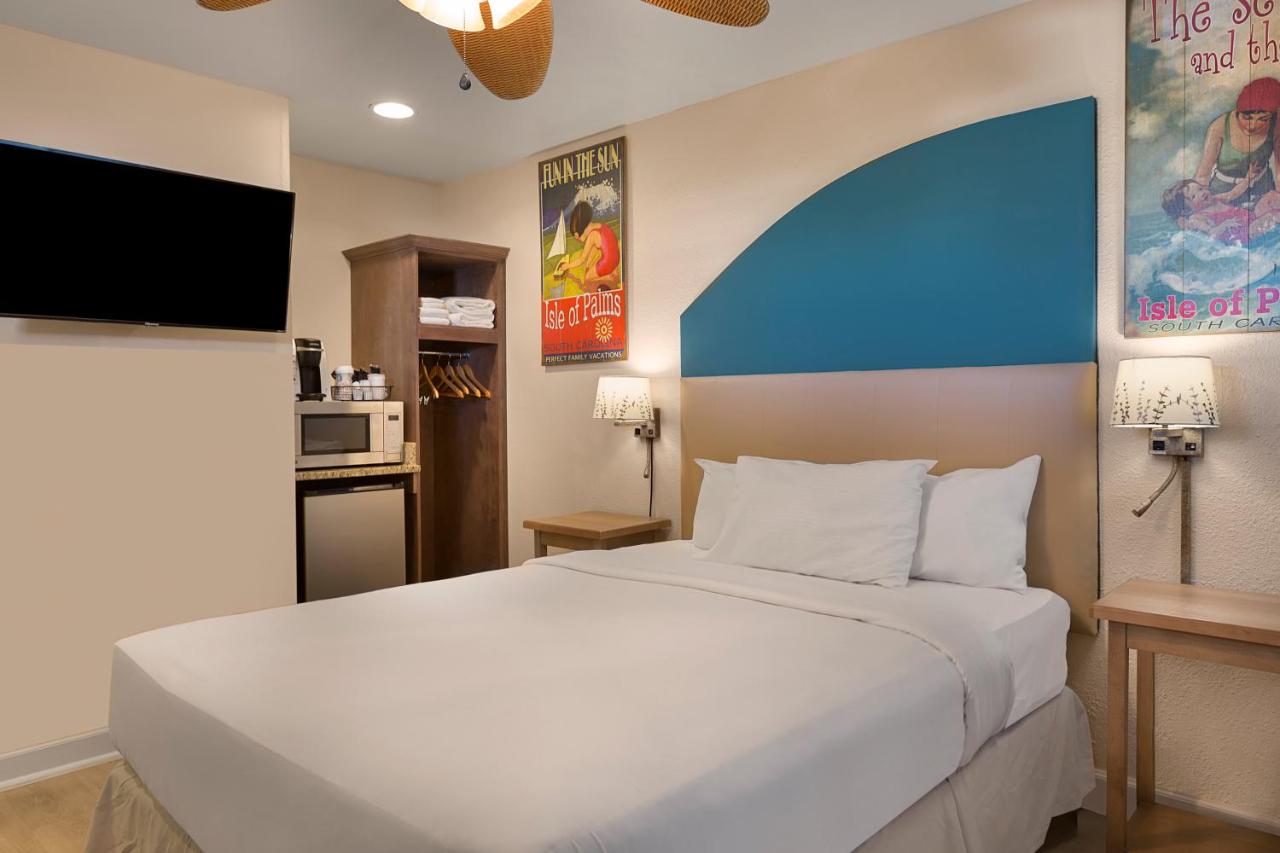 | Seaside Inn - Isle of Palms