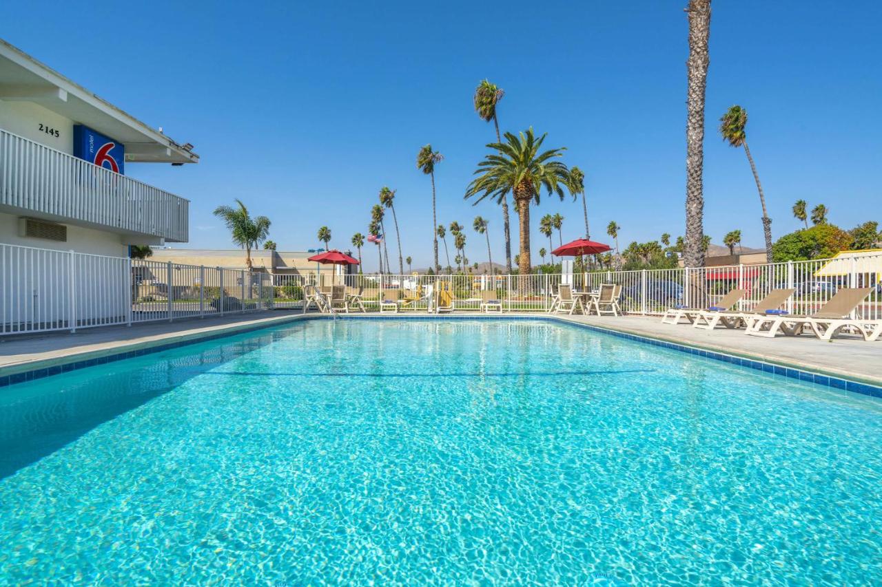 | Motel 6-Ventura, CA - Beach