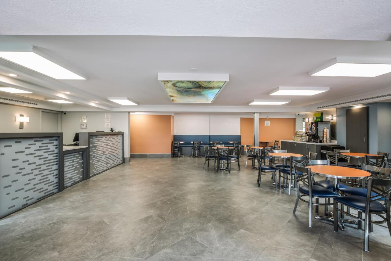  | Quality Inn -Hampton Coliseum Convention Center