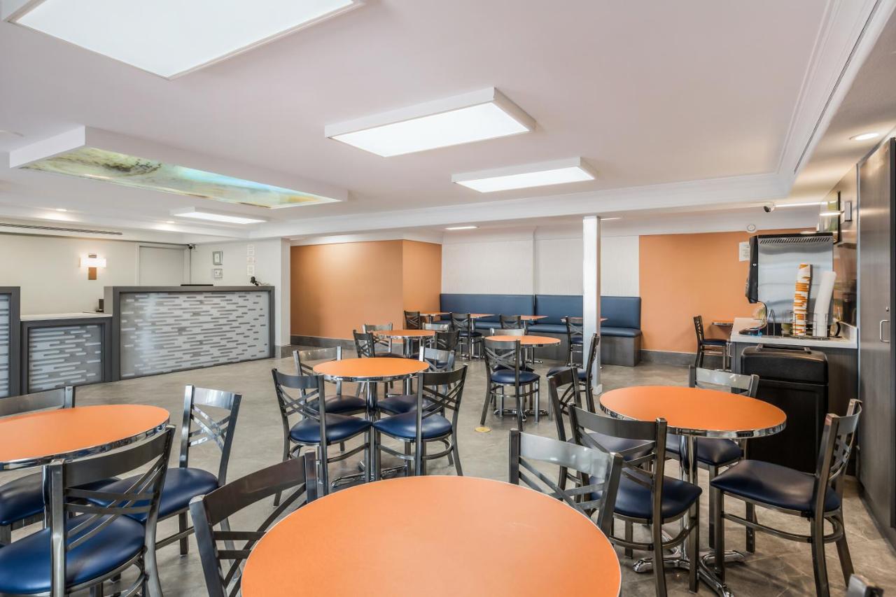  | Quality Inn -Hampton Coliseum Convention Center