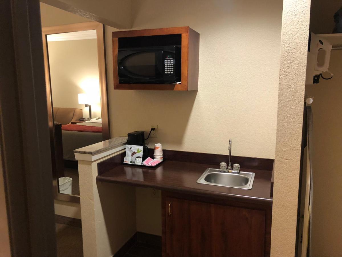 King Room - Non-Smoking at Comfort Inn Early Brownwood