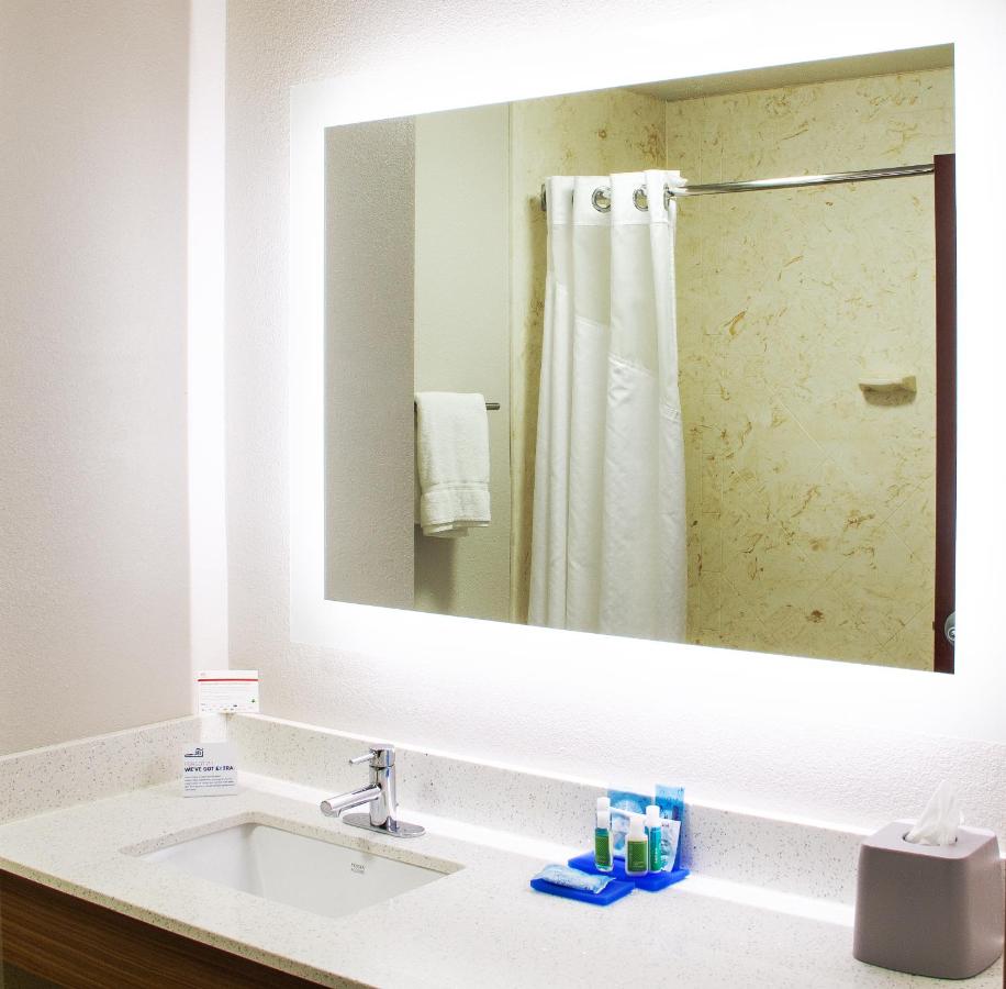 Standard Double or Twin Room at Holiday Inn Express & Suites Lexington Dtwn Area-Keenland by IHG