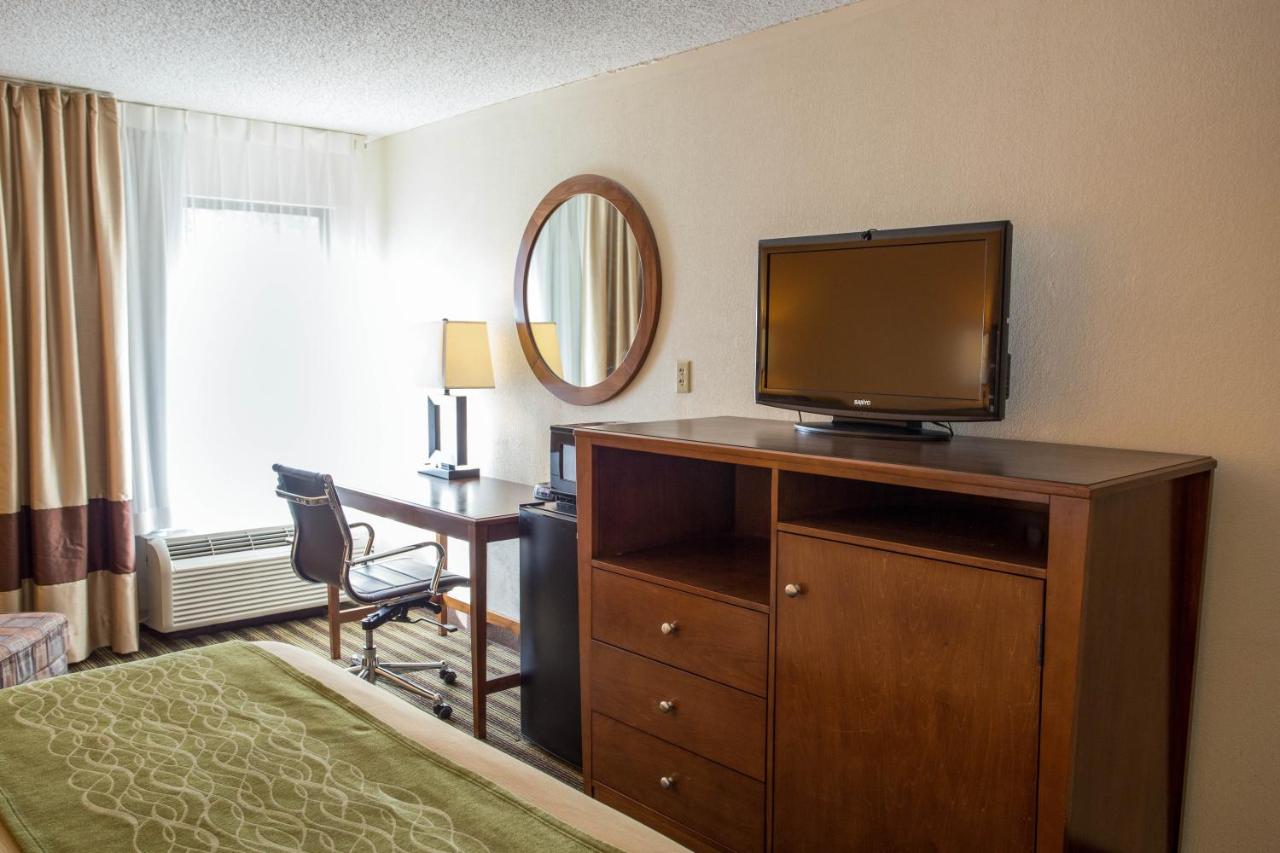 Double Room with Two Double Beds - Accessible/Non-Smoking at City Express by Marriott Yulee
