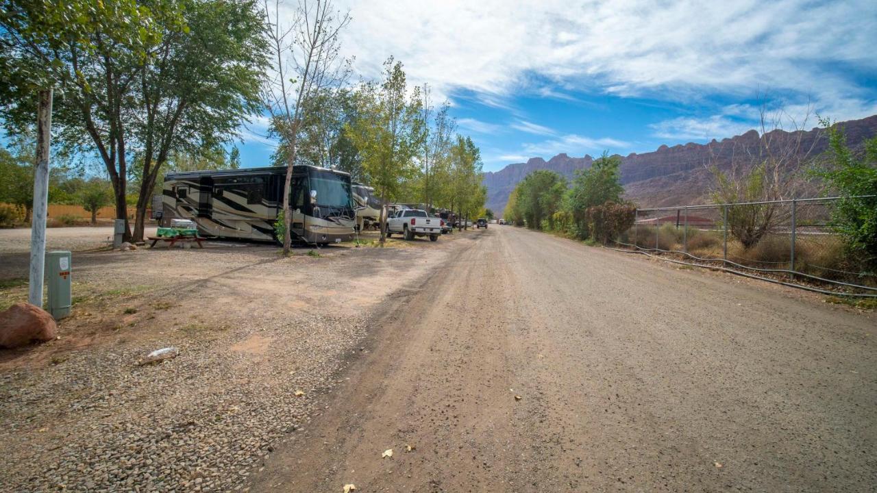 | OK RV Park Family Tipi OK1