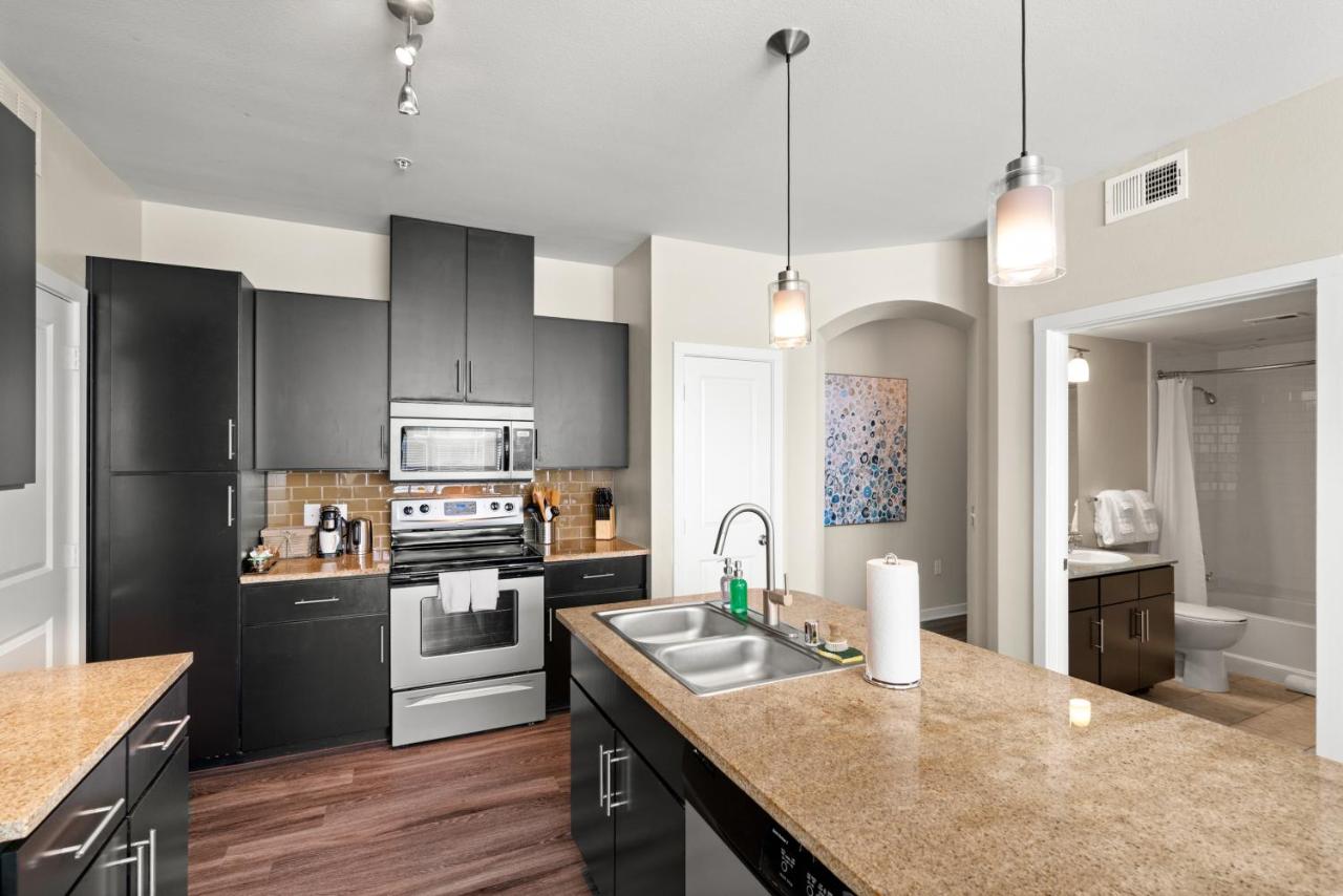 Superior Apartment at Kasa Highland Park Dallas