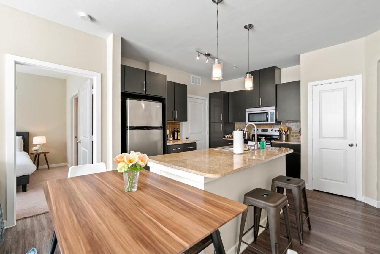 Superior Apartment at Kasa Highland Park Dallas