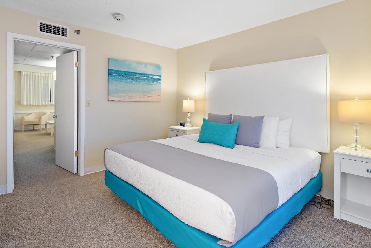 | Brighton Suites Hotel