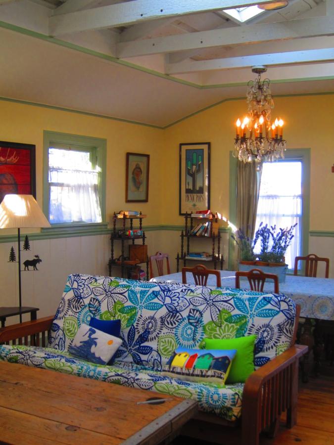  | Clementine's Guest House