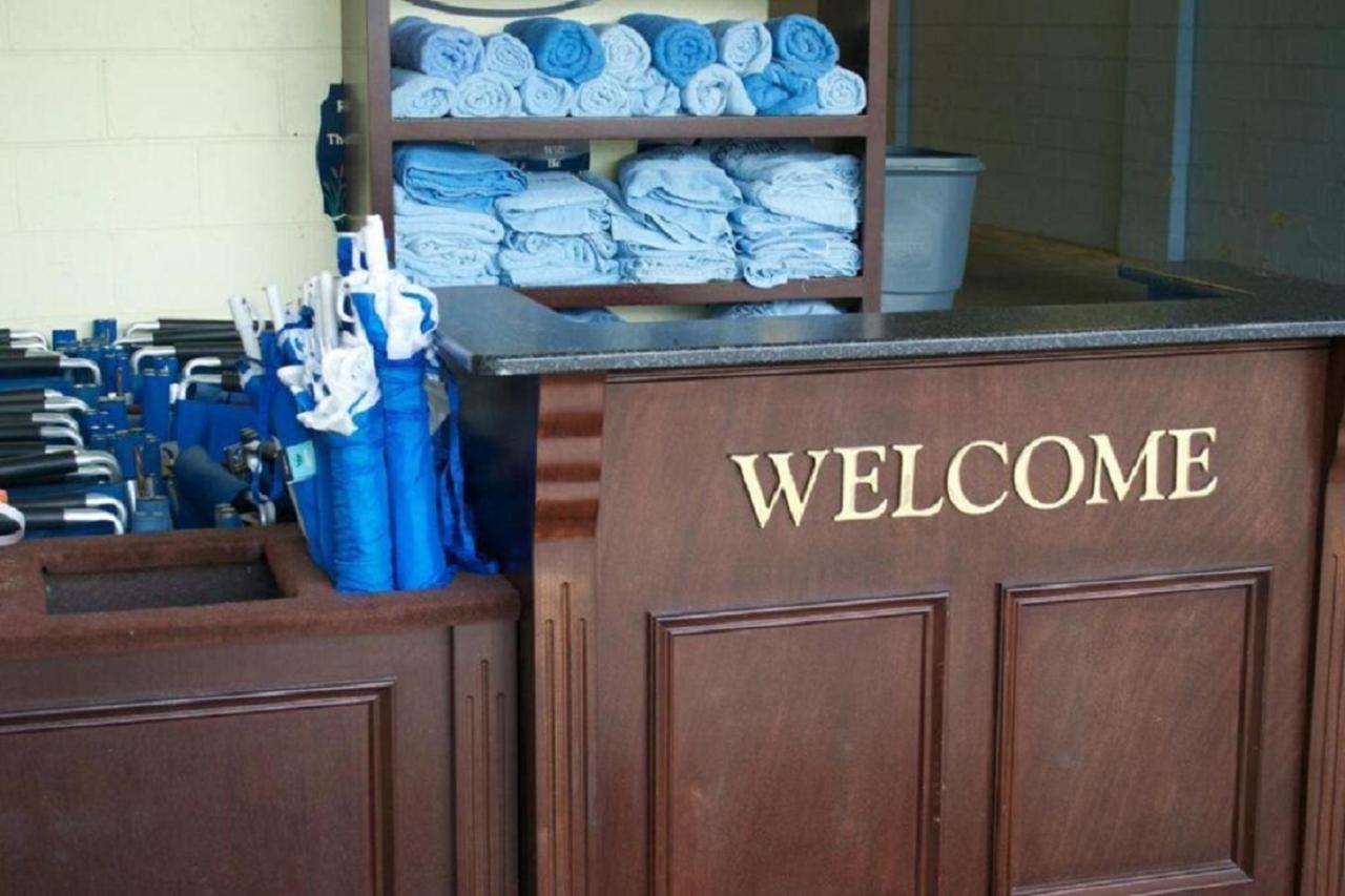 | Brighton Suites Hotel