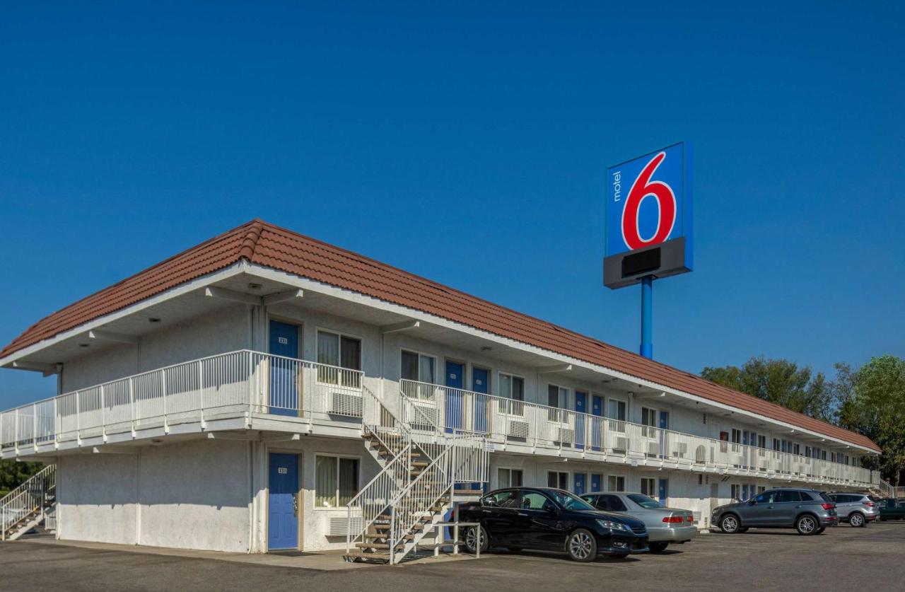 | Motel 6-Sepulveda, CA - Los Angeles - Van Nuys - North Hills