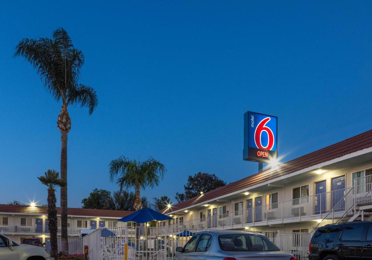 | Motel 6-Sepulveda, CA - Los Angeles - Van Nuys - North Hills