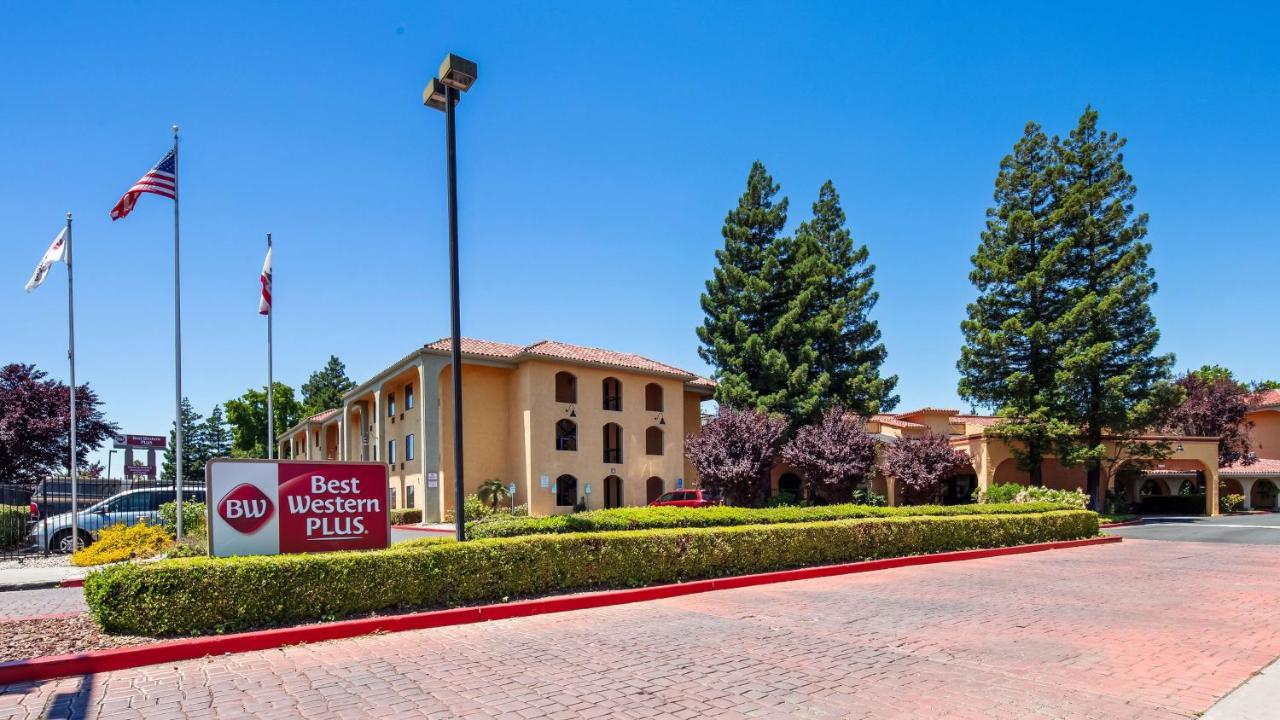  | Best Western Plus Heritage Inn