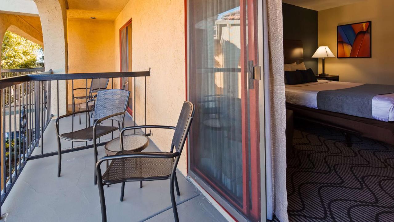  | Best Western Plus Heritage Inn