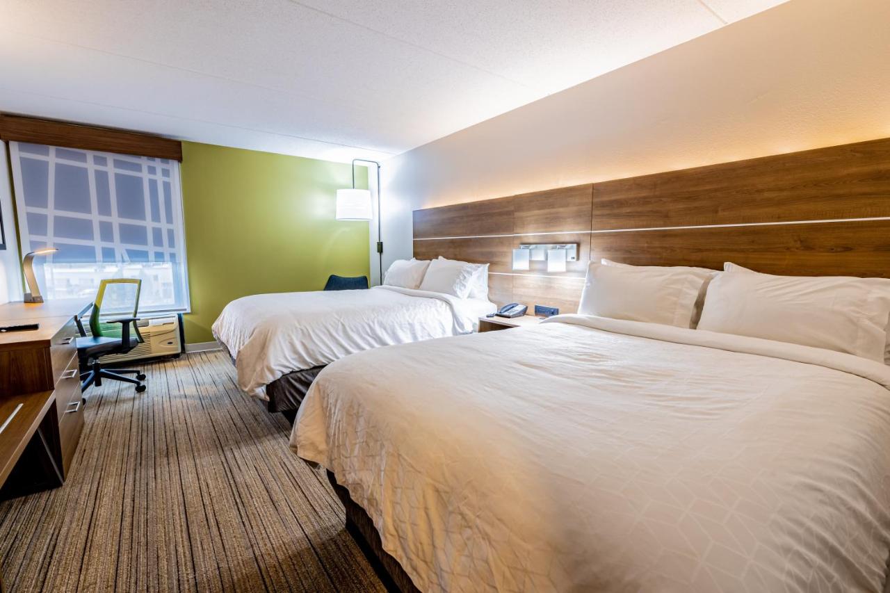 Queen Room with Two Queen Beds - Non-Smoking at Holiday Inn Express Indianapolis South by IHG