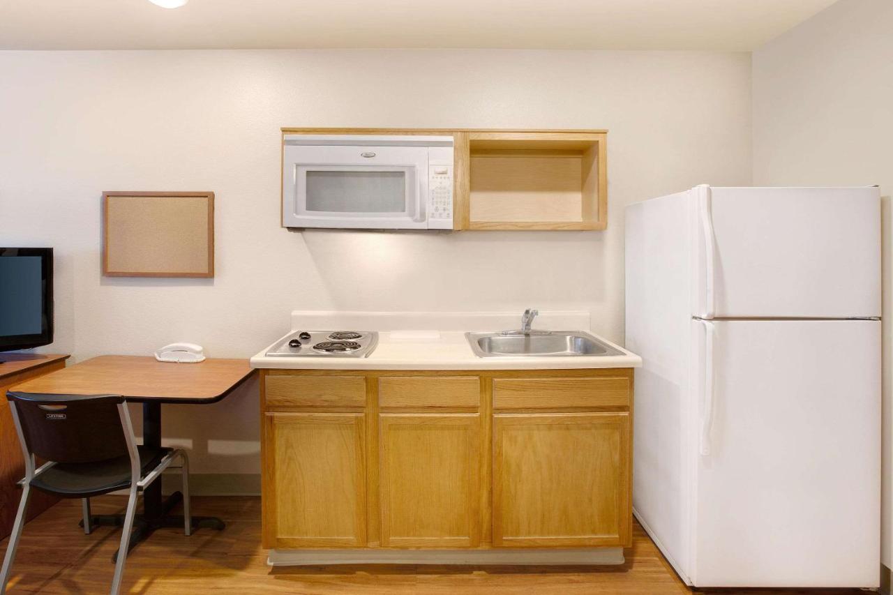 Standard Double Room with Sofa Bed - Non-Smoking at WoodSpring Suites Lake Charles