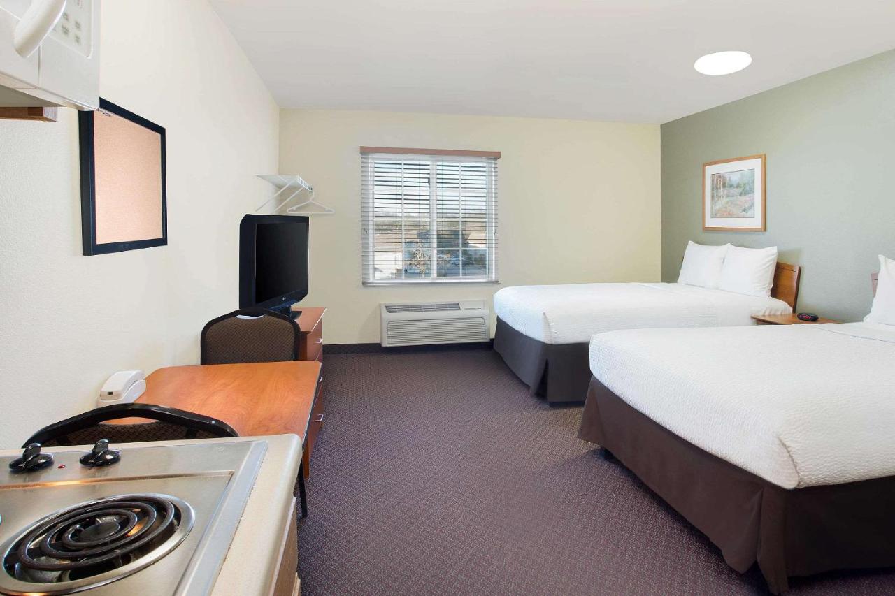 Double Room with Two Double Beds - Non-Smoking at WoodSpring Suites Baton Rouge East I-12
