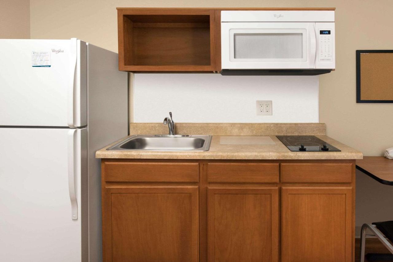 Standard Queen Room - Non-Smoking at WoodSpring Suites Odessa