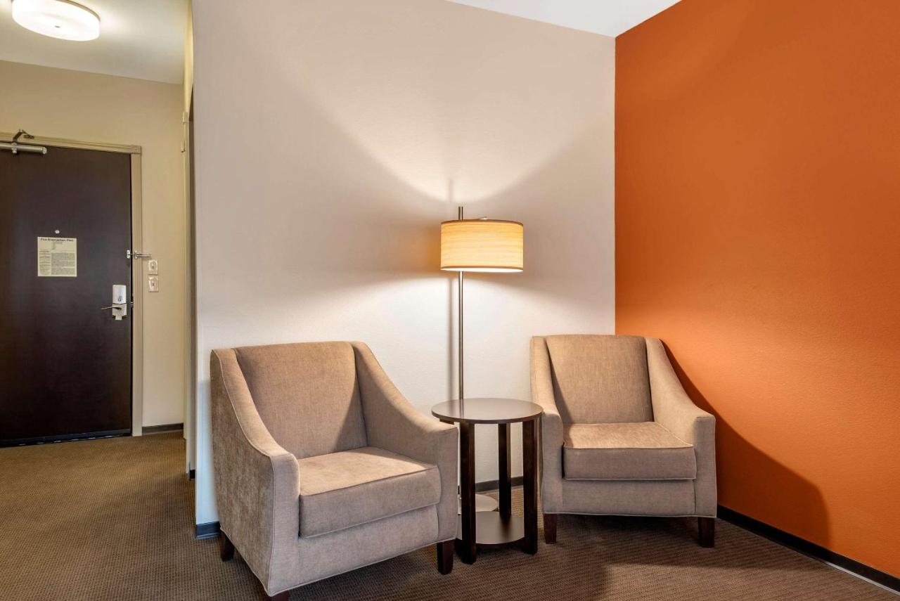 King Room - Non-Smoking at Sleep Inn & Suites Moab near Arches National Park