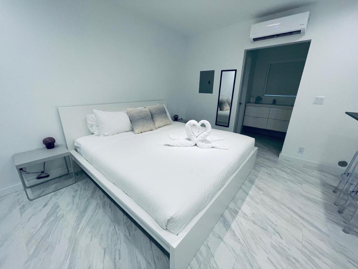 Studio Apartment at The Marlin Beachside