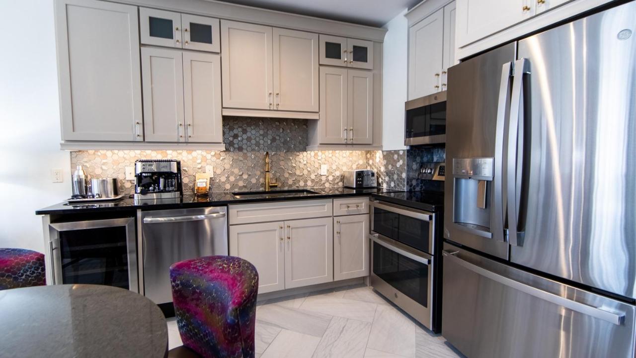 Two-Bedroom Suite - Non-Smoking at Holiday Inn Club Vacations New Orleans Resort by IHG