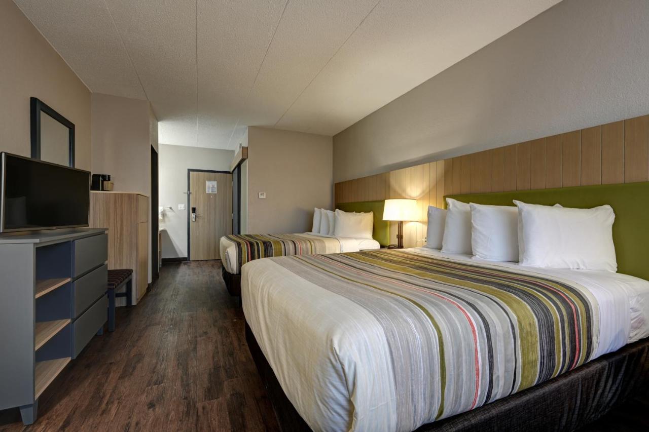 Standard Room with Two Queen Beds at Country Inn & Suites by Radisson, Pierre, SD