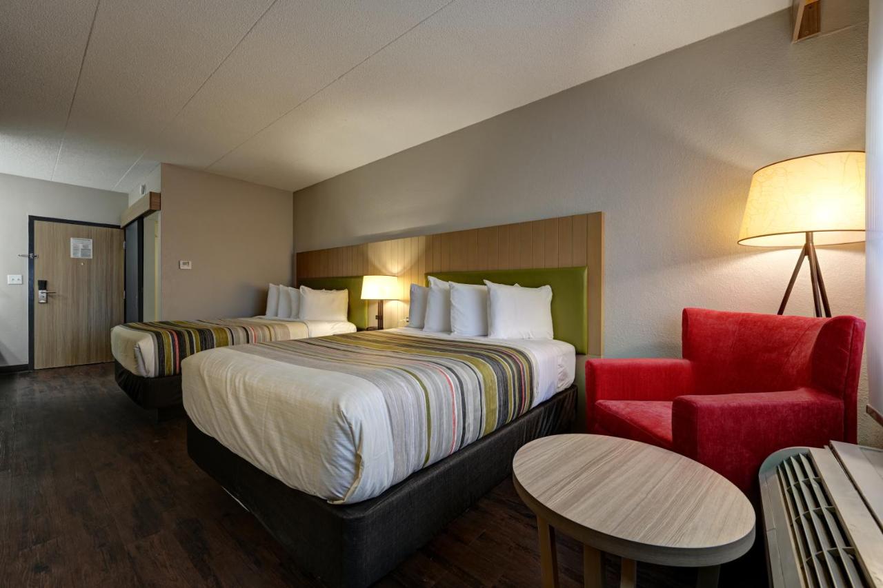 Standard Room with Two Queen Beds at Country Inn & Suites by Radisson, Pierre, SD