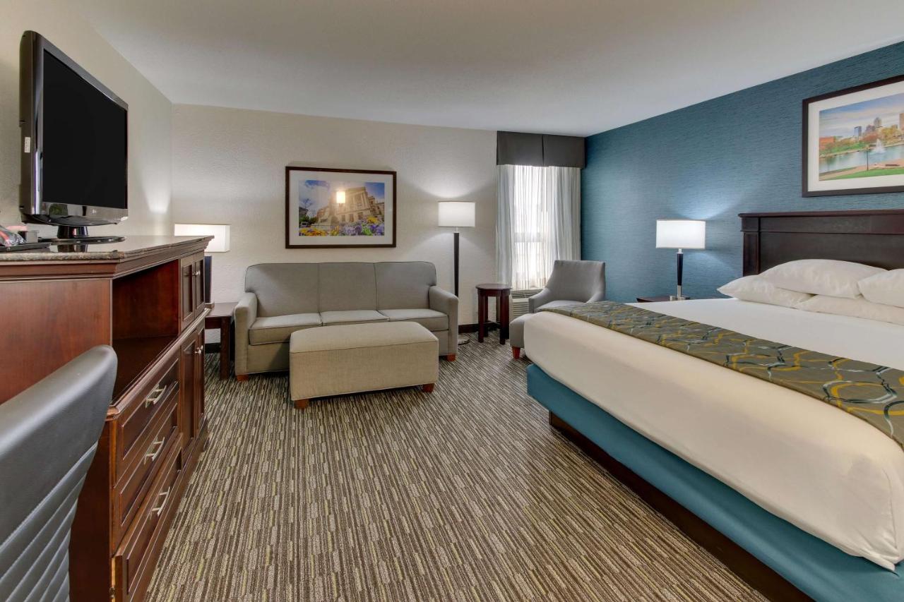  | Best Western Plus Indianapolis North at Pyramids