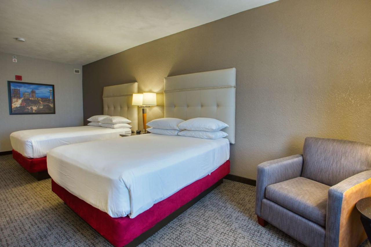  | Drury Inn & Suites San Antonio Near La Cantera