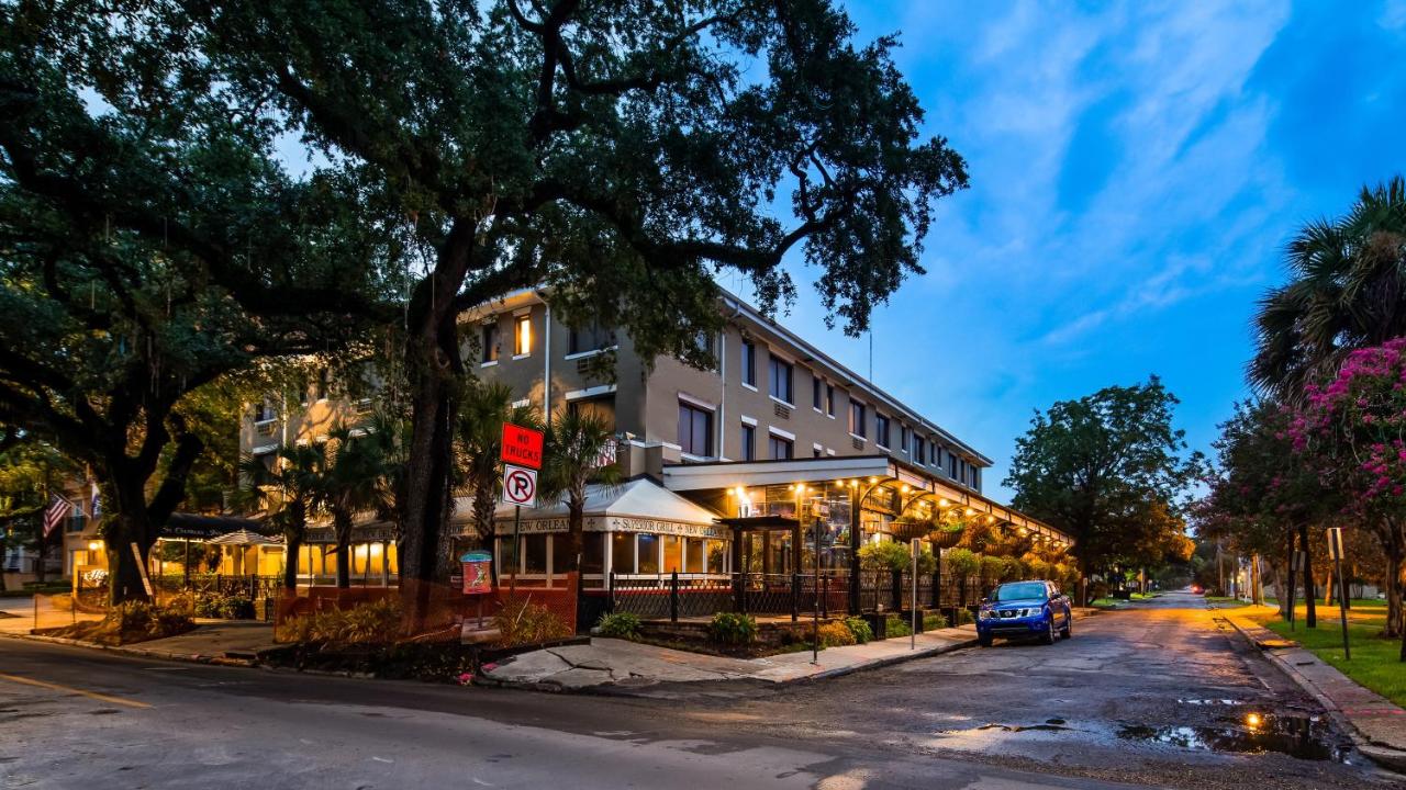  | St Charles Inn, Superior Hotel