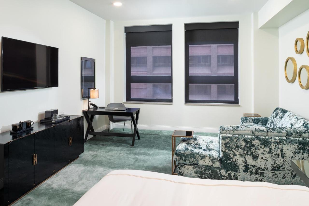 Junior Suite at Hotel On Phillips