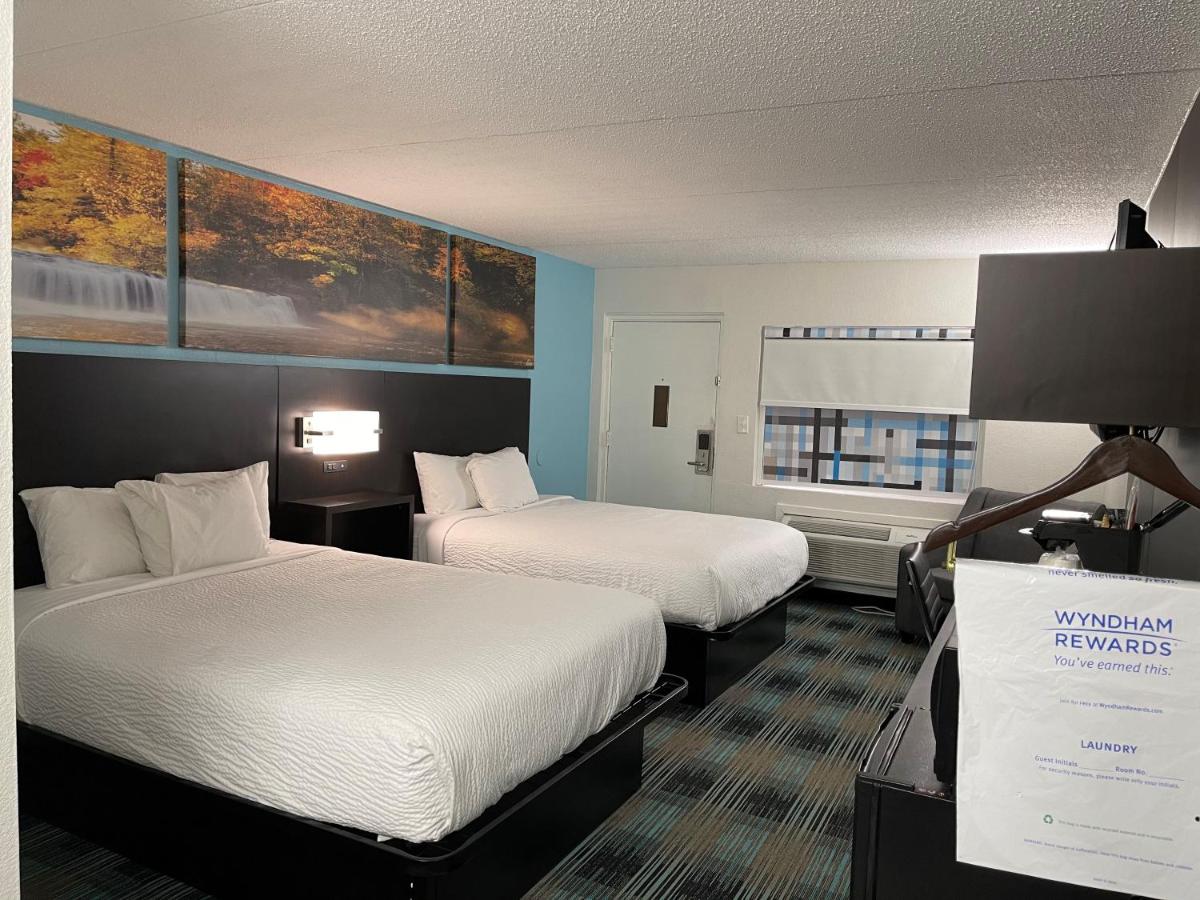  | Days Inn by Wyndham Calhoun GA I-75 and US-41