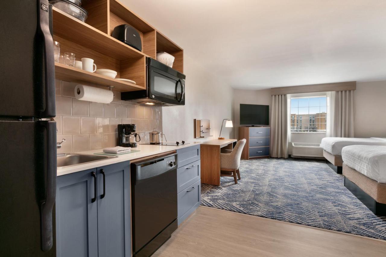 | Candlewood Suites Fayetteville Fort Bragg