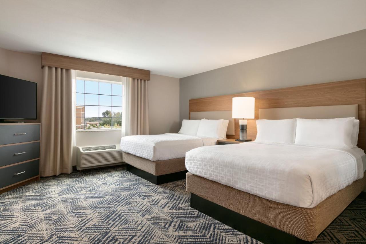 | Candlewood Suites Fayetteville Fort Bragg