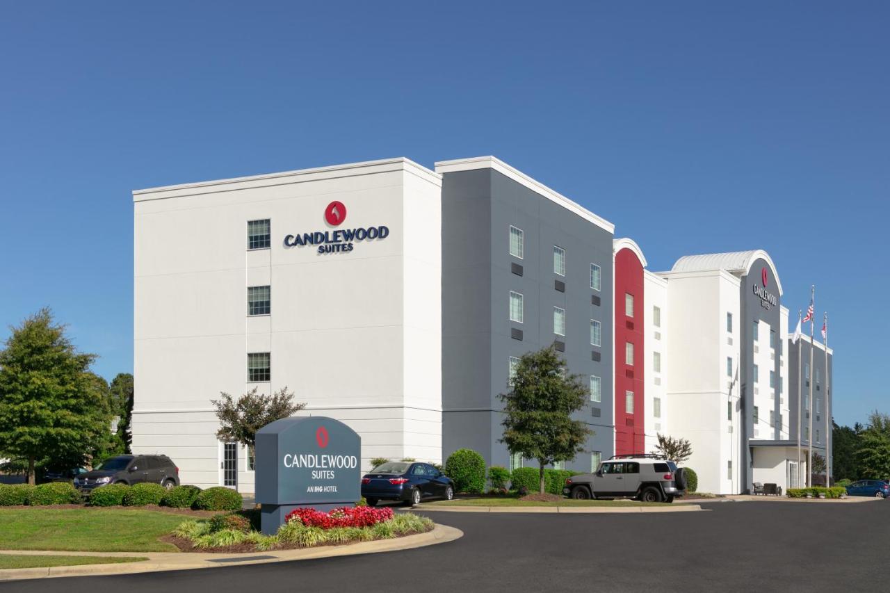 | Candlewood Suites Fayetteville Fort Bragg